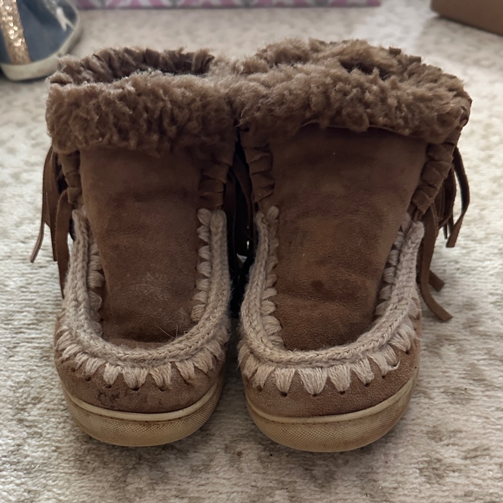 Mou Tan Suede Boots with Fringe